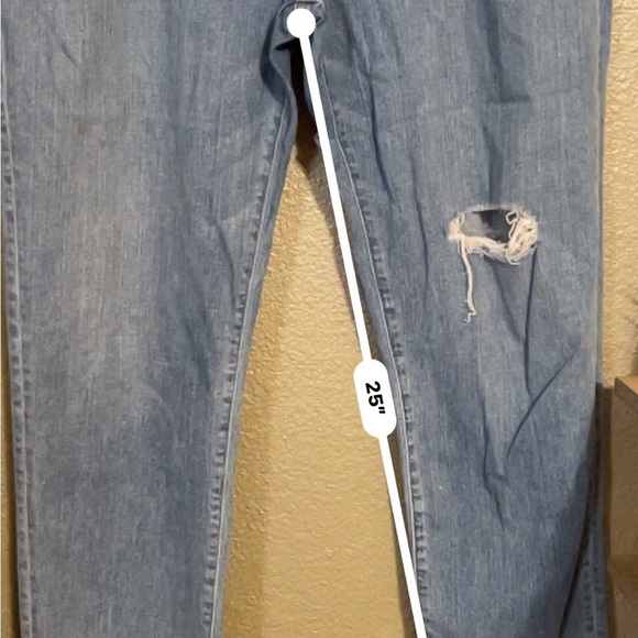 Madewell Classic Blue Ripped Jeans - Picture 5 of 6